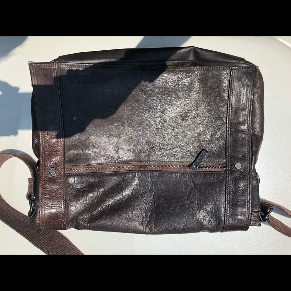 Kenneth Cole Leather Messenger Bag